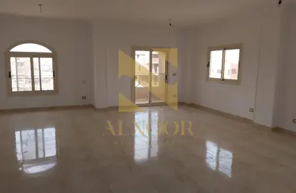 شقة - 3 غرف نوم - 2 حمامات للايجار في جرين ريزيدنس 2 - الحي الثامن - الشيخ زايد - الجيزة