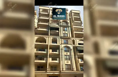 Apartment - 3 Bedrooms - 2 Bathrooms for sale in Nasr City - Cairo