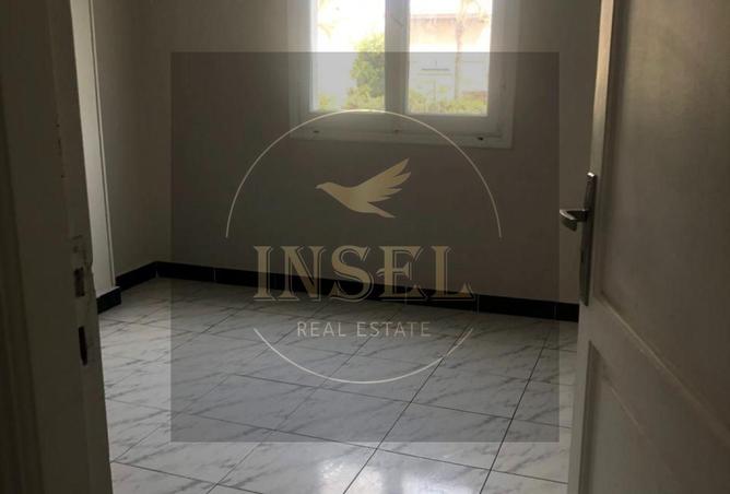 8043112 - Property Image 3