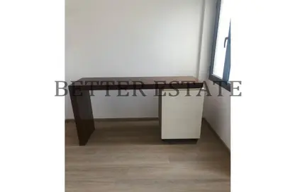شقة - 3 غرف نوم - 2 حمامات للايجار في فيفث سكوير - التجمع الخامس - مدينة القاهرة الجديدة - القاهرة