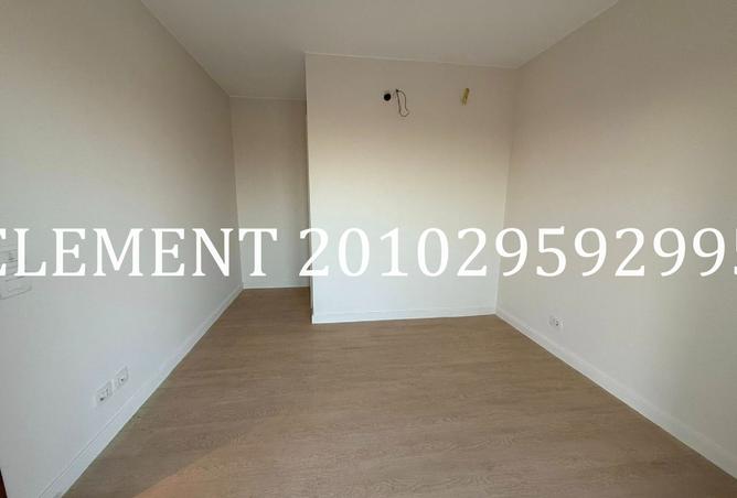 8016881 - Property Image 3