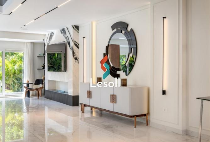 8073398 - Property Image 3