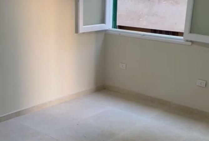 8142446 - Property Image 2