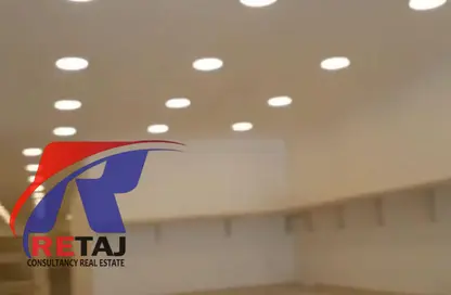 محل تجاري - استوديو - 1 حمام للبيع في شارع مصطفي النحاس - المنطقة السادسة - مدينة نصر - القاهرة