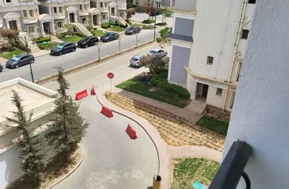 Apartment - 3 Bedrooms - 3 Bathrooms for sale in Mountain View Hyde Park - 5th Settlement Compounds - The 5th Settlement - New Cairo City - Cairo