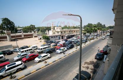 Apartment - 3 Bedrooms - 1 Bathroom for sale in El Montazah - Hay Than El Montazah - Alexandria