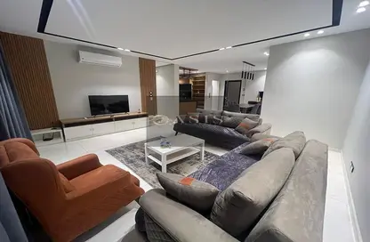 Apartment - 2 Bedrooms - 3 Bathrooms for sale in The Courtyards - Sheikh Zayed Compounds - Sheikh Zayed City - Giza