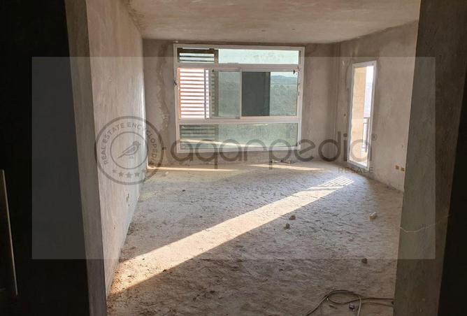 8193371 - Property Image 3