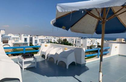 Chalet - 2 Bedrooms - 2 Bathrooms for sale in Mountain View - Ras Al Hekma - North Coast