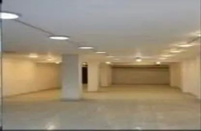 Half Floor - Studio - 1 Bathroom for rent in Nasr City - Cairo