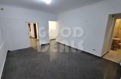 شقة - 3 غرف نوم - 2 حمامات للايجار في شارع الاهرام - روكسي - مصر الجديدة - القاهرة