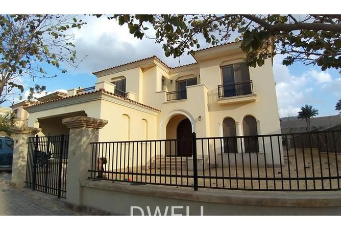 8081875 - Property Image 2