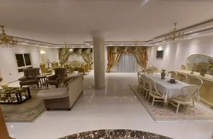 Apartment - 4 Bedrooms - 3 Bathrooms for sale in El Banafseg 4 - El Banafseg - New Cairo City - Cairo