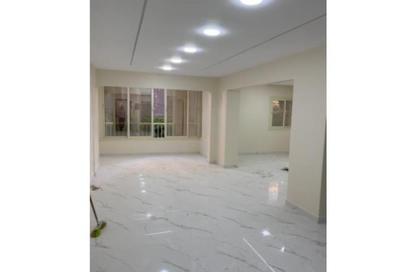 Apartment - 3 Bedrooms - 2 Bathrooms for sale in Al Nozha St. - Ard El Golf - Heliopolis - Masr El Gedida - Cairo