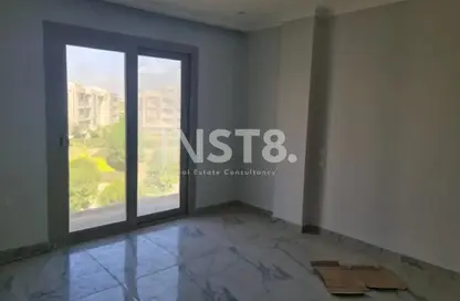 (بنتهاوس  (روف - 3 غرف نوم - 3 حمامات للبيع في جاليريا  مون فالى - المستثمرين الجنوبية - مدينة القاهرة الجديدة - القاهرة