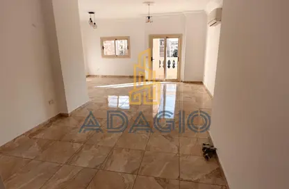 Apartment - 3 Bedrooms - 3 Bathrooms for rent in Beverly Hills Road - 17th District - Sheikh Zayed City - Giza
