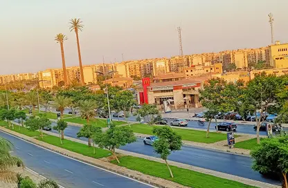 شقة - 3 غرف نوم - 2 حمامات للايجار في مدينتي - القاهرة
