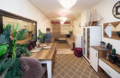 Apartment - 2 Bedrooms - 1 Bathroom for sale in Camp Chezar - Hay Wasat - Alexandria