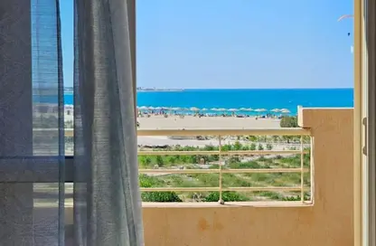 شاليه - غرفة نوم - 1 حمام للبيع في تلال السخنة - العين السخنة - السويس