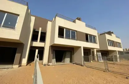 Townhouse - 3 Bedrooms - 4 Bathrooms for sale in Palm Hills New Cairo - 5th Settlement Compounds - The 5th Settlement - New Cairo City - Cairo