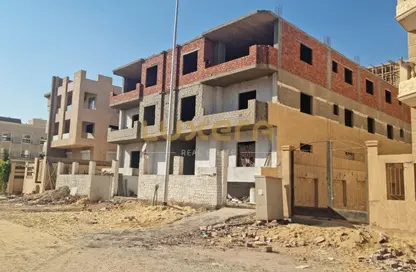شقة - 4 غرف نوم - 3 حمامات للبيع في حى القرنفل - التجمع الخامس - مدينة القاهرة الجديدة - القاهرة