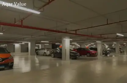 طابق كامل - استوديو - 8 حمامات للبيع في شارع ال ٩٠ الجنوبي - شارع التسعين الجنوبي - التجمع الخامس - مدينة القاهرة الجديدة - القاهرة