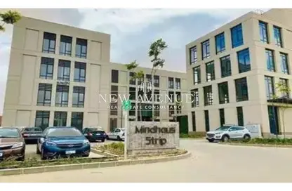 Office Space - Studio - 2 Bathrooms for sale in District 5 - 5th Settlement Compounds - The 5th Settlement - New Cairo City - Cairo