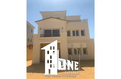 Villa - 4 Bedrooms - 5 Bathrooms for sale in Celesta Hills - Uptown Cairo - Mokattam - Cairo