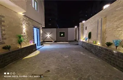 دوبلكس - 3 غرف نوم - 2 حمامات للبيع في البوابة الاولي - خوفو - حدائق الاهرام - الجيزة