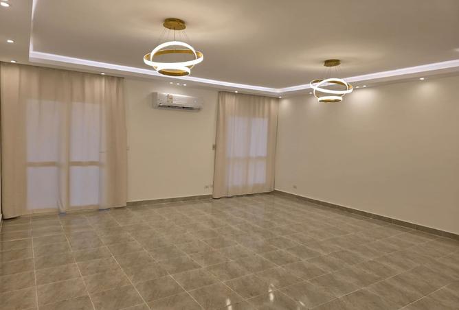 8319784 - Property Main Image