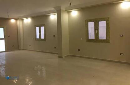 Duplex - 3 Bedrooms - 3 Bathrooms for sale in Okba Ibn Nafaa St. - Al Narges 6 - Al Narges - New Cairo City - Cairo