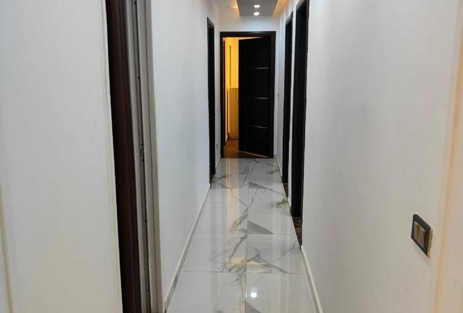 8399778 - Property Image 3