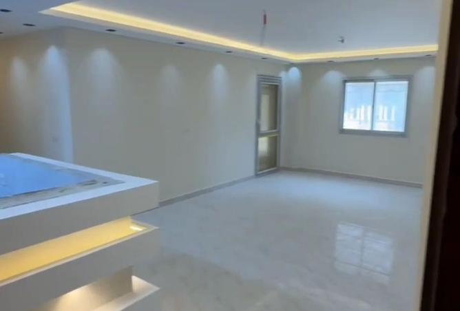 8218195 - Property Main Image