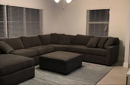 شقة - 3 غرف نوم - 2 حمامات للايجار في مدينتي - القاهرة