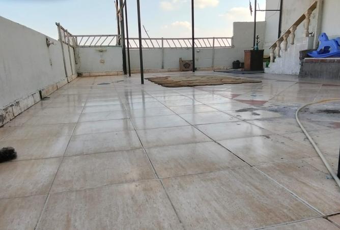 8330202 - Property Image 3