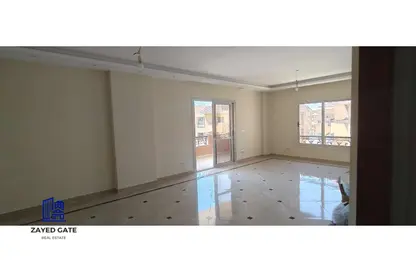 Apartment - 3 Bedrooms - 2 Bathrooms for rent in Al Khamayel city - Sheikh Zayed Compounds - Sheikh Zayed City - Giza