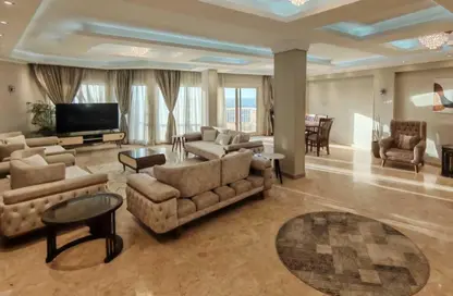 شقة - 3 غرف نوم - 3 حمامات للبيع في الزمالك - القاهرة