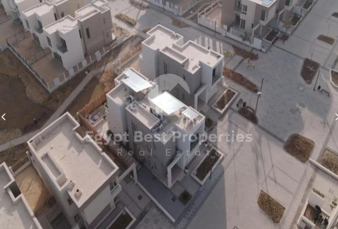 8051950 - Property Image 2