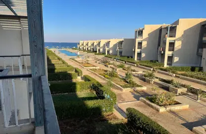 Chalet - 2 Bedrooms - 2 Bathrooms for sale in Coronado Marina - Al Ain Al Sokhna - Suez