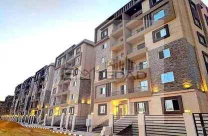 Apartment - 2 Bedrooms - 1 Bathroom for sale in Ard Gameyet Al Mostasmereen - Hadayek October - 6 October City - Giza Apartment - 2 Bedrooms - 1 Bathroom for sale in Ard Gameyet Al Mostasmereen - Hadayek October - 6 October City - Giza