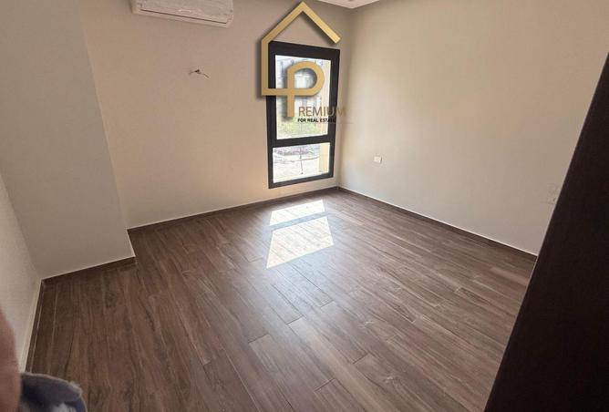 8232260 - صورة العقار 3