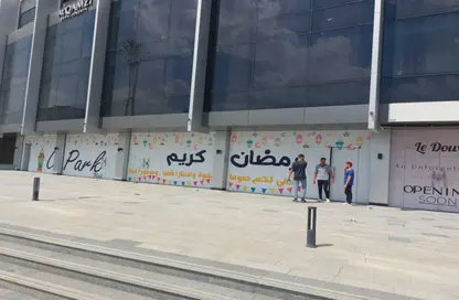 Shop - Studio for rent in One Golden Square Mall - The 5th Settlement - New Cairo City - Cairo