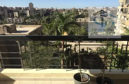 Apartment - 3 Bedrooms - 3 Bathrooms for rent in Zamalek - Cairo