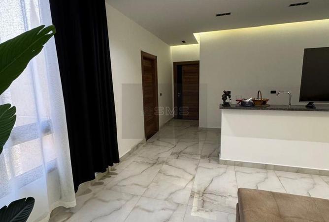 7736101 - Property Image 2