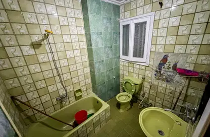 Apartment - 3 Bedrooms - 1 Bathroom for sale in Miami - Hay Awal El Montazah - Alexandria