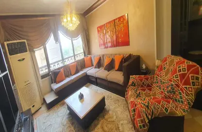 شقة - 3 غرف نوم - 1 حمام للايجار في شارع الاطباء - المهندسين - الجيزة