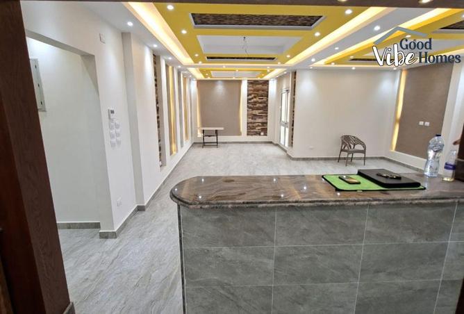 8238374 - Property Image 2