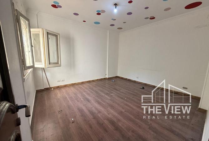 8064270 - Property Image 2