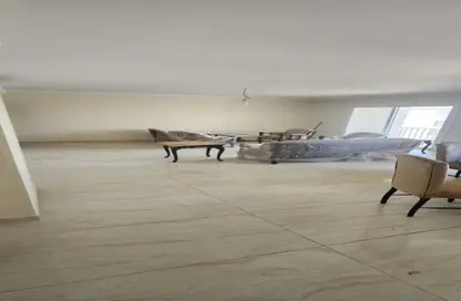 Apartment - 2 Bedrooms - 3 Bathrooms for sale in Garden Residence - Hyde Park - New Cairo City - Cairo