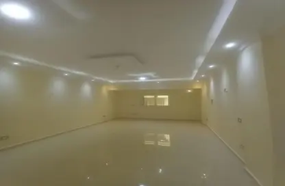 Apartment - 3 Bedrooms - 2 Bathrooms for rent in South Lotus - El Lotus - New Cairo City - Cairo